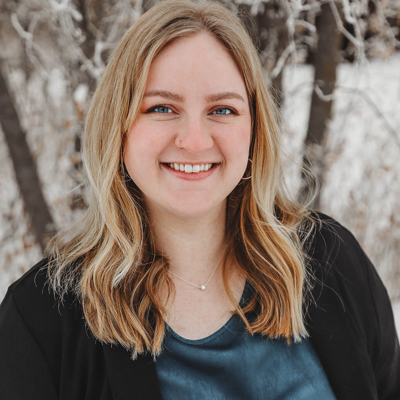 headshot_CarlyLunsetter headshot_CarlyLunsetter